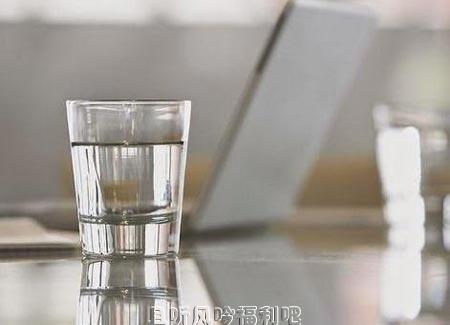 副主任向主任下药 副主任向主任下药