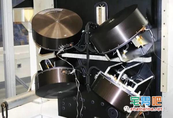 因为写反一行代码,日本把一台价值19亿的太空望远镜(Astro H)在太空中肢解了! 英国那些事儿 日本宇航局 太空望远镜 Astro H