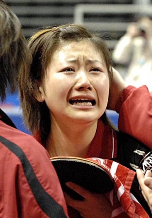 再这样下去,国际上就没人和中国玩乒乓球了... 乒乓球