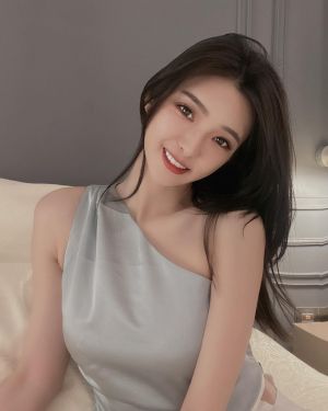 ▲安于晴有「小林依晨」封号。(图/安于晴IG) ▲安于晴有「小林依晨」封号。(图/安于晴IG)