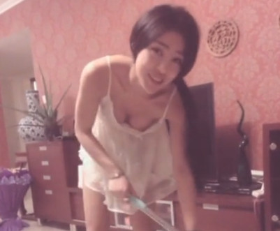 微拍经典视频之《我是勤劳的小蜜蜂》 对话挺有意思。。。 - 壹忧舍