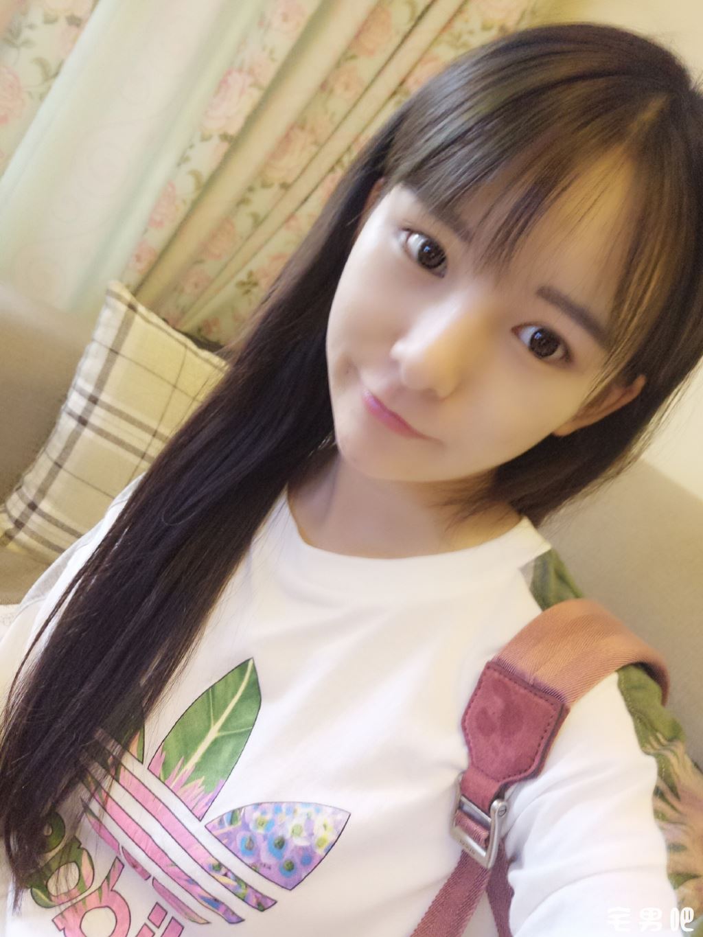 今日妹子图 20180715 萌你一脸血的清新妹子 @赵小臭 - 壹忧舍