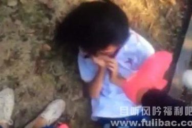 浙江女生遭凌辱 女子骑600多年文物上自拍 - 壹忧舍