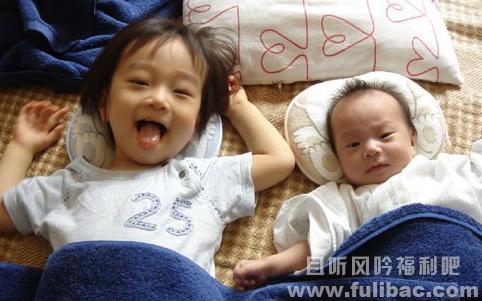 我国将允许普遍二孩