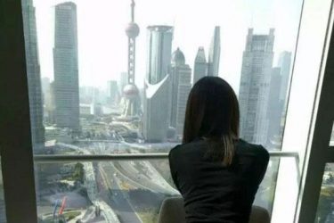 陆家嘴视频 比优衣库有过之而无不及|陆家嘴视频|门事件 - 壹忧舍