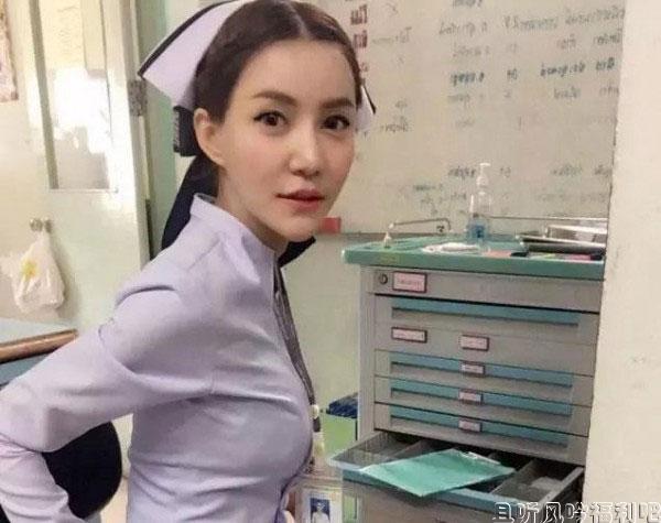 美女护士因为太漂亮竟被逼做出这种事 - 壹忧舍