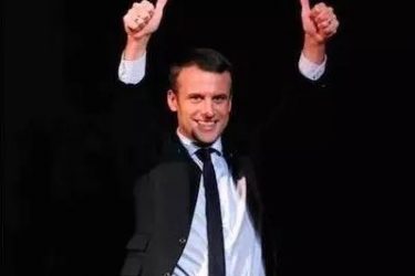 没爱上过老师的人生,可以说是不完整的人生! - 壹忧舍