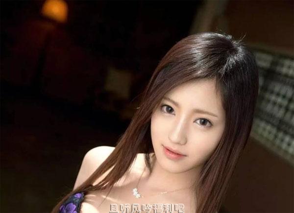 桃谷绘里香与摄影师交流的时候抑制不住哭了 - 壹忧舍