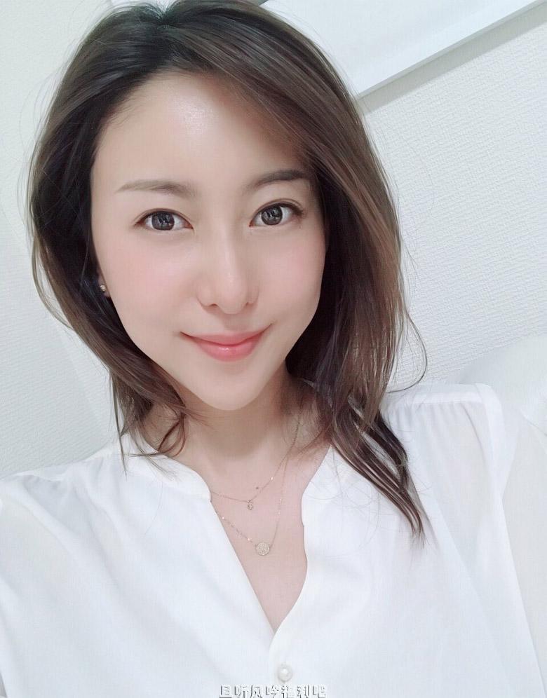 松下纱荣子高清大图