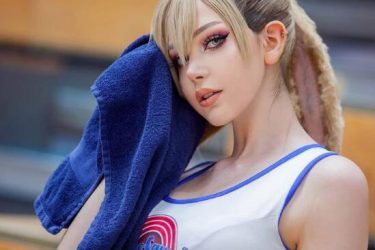 来自德国的二次元美少女 @SayaTheFox - 壹忧舍