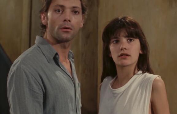 法国剧情电影《不伦之恋》女人喜欢上一个大叔 - 壹忧舍