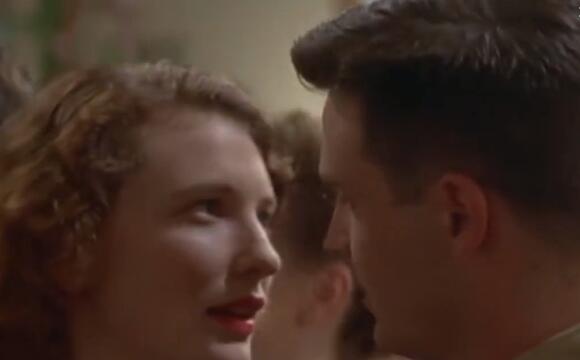 美国大尺度犯罪电影《天堂之路》贵妇遭士兵一个接一个 - 壹忧舍