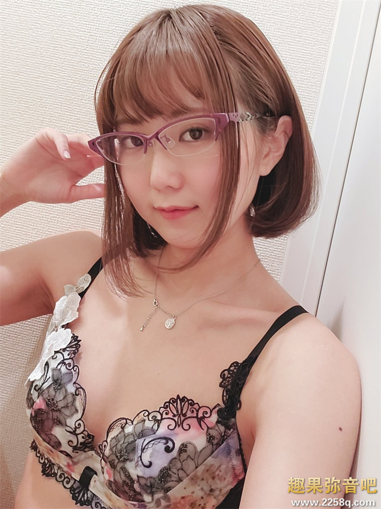 图片[11] - 春乃真奈美作品[MEYD-735]老公不在身边美丽妻子展现另一面 - 壹忧舍