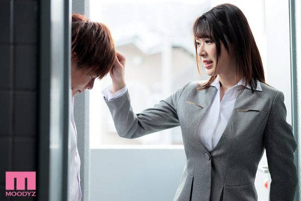 辻井ほのか(辻井穗乃果)作品MIAA-370封面及内容欣赏 - 壹忧舍