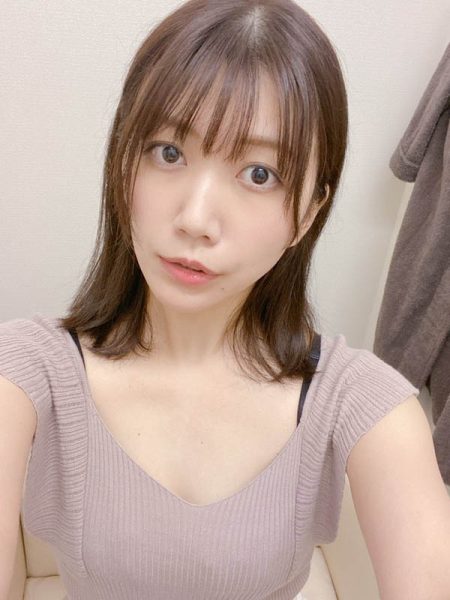 风骚人妻《弘川玲奈》精选作品推荐封面及内容欣赏 - 壹忧舍