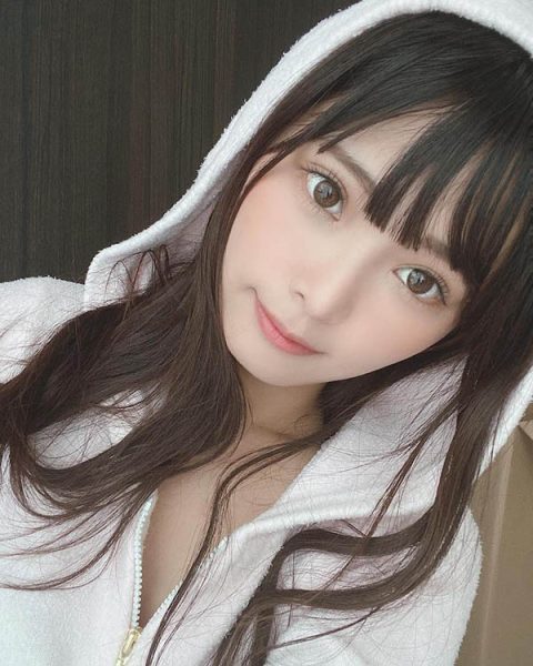 超巨臀正妹女球经《久留木玲》最新作品推荐封面及内容欣赏 - 壹忧舍