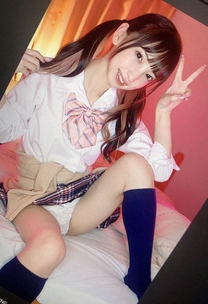 萝莉系暗黑女星《冬爱琴音》精选作品推荐封面及内容欣赏 - 壹忧舍