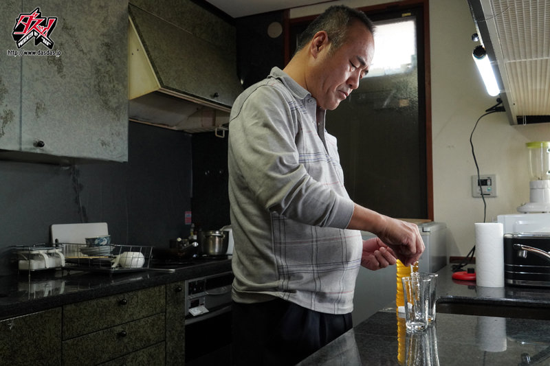 「老爸不顾亲情伦理…」系列作品推荐封面及内容欣赏 - 壹忧舍