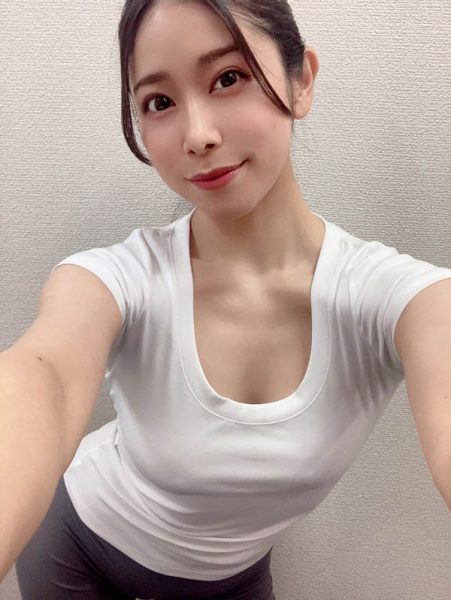 33岁已婚人妻《野咲美樱》精选作品推荐封面及内容欣赏 - 壹忧舍