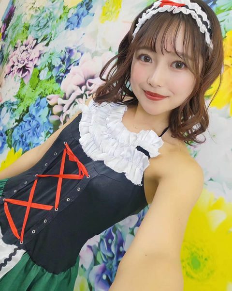 有着营养师身分的小只马萝莉《宫泽千春》精选作品推荐封面及内容欣赏 - 壹忧舍