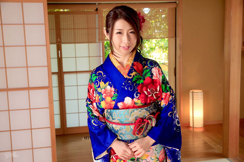 图片[2] - 熟女系巨乳女星《筿田步美》精选作品推荐封面及内容欣赏 - 壹忧舍