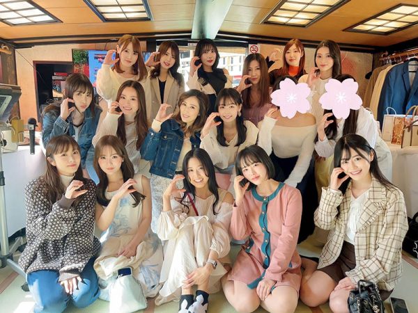 JK美少女形象《前乃菜菜》精选作品推荐封面及内容欣赏 - 壹忧舍