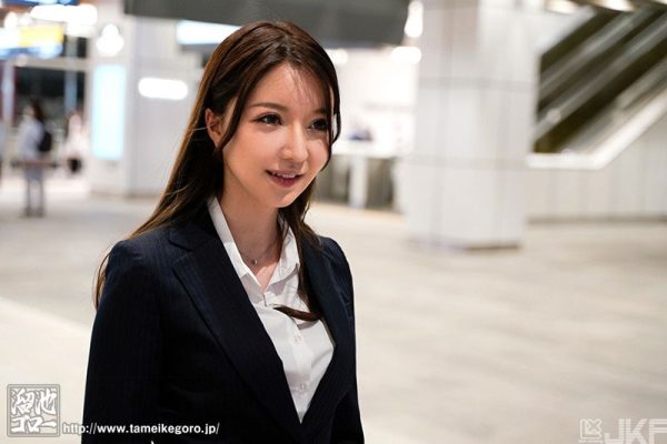 最美人妻《羽咲美亚》精选作品推荐封面及内容欣赏 - 壹忧舍