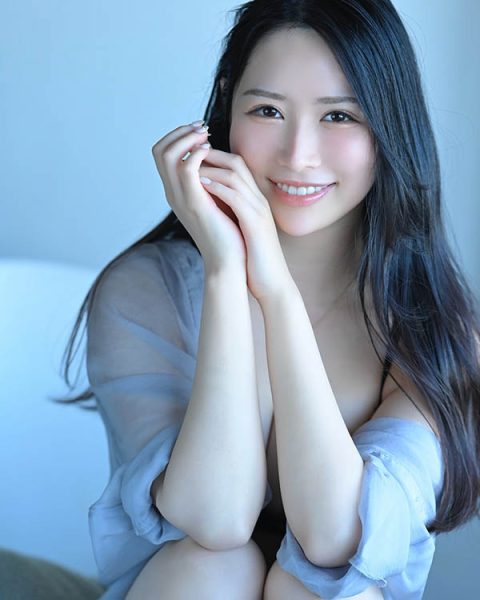 上帝打造的最强杰作《朝日莉绪》精选作品推荐封面及内容欣赏 - 壹忧舍