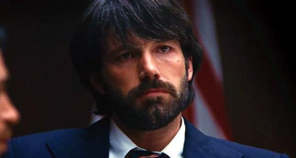 电影《逃离扎兰》技术革新与叙事困境碰撞的银幕实验 - 壹忧舍