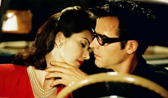 犯罪电影《黑狐:正义与邪恶的较量》一场叩问人性的光影博弈 - 壹忧舍