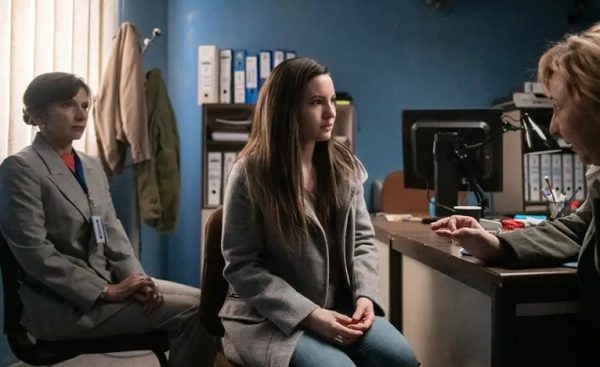 《寡妇游戏》在悬疑迷局中叩问女性生存法则 - 壹忧舍