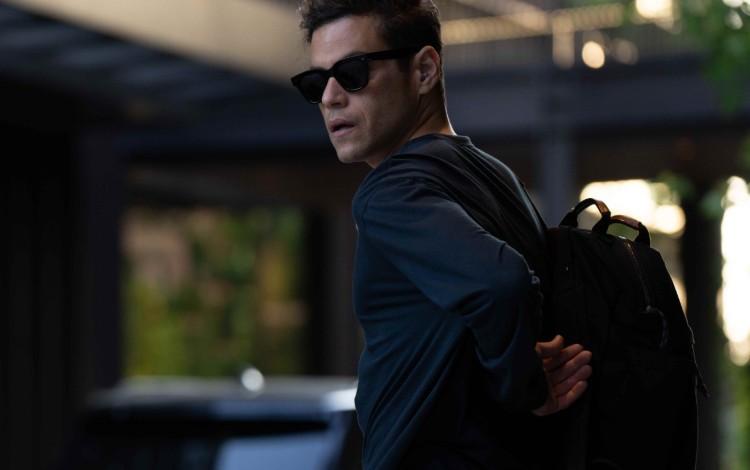 《谍网追凶》重构反英雄叙事密码，智能时代下的谍战突围 - 壹忧舍