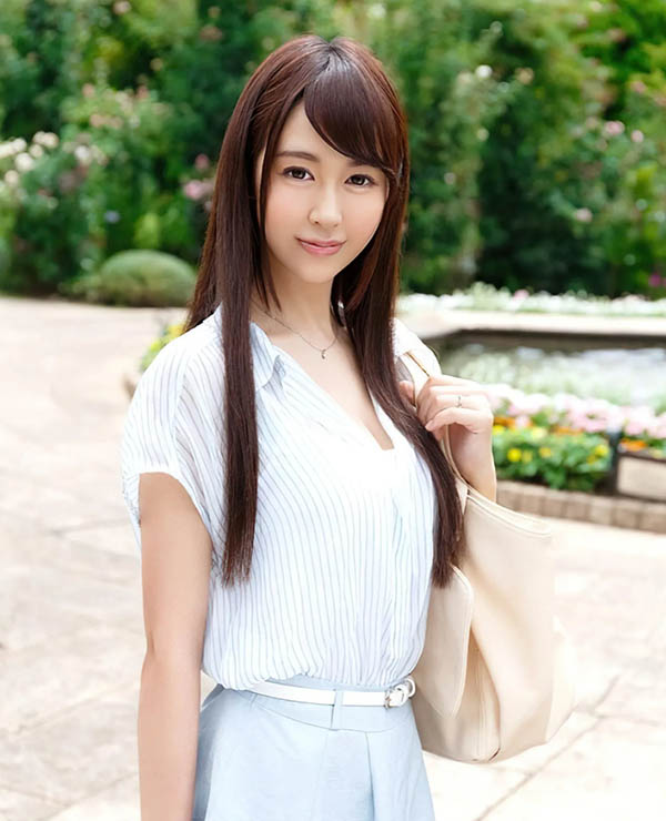 引退却超难忘暗黑女星《芽森滴》精选作品推荐封面及内容欣赏 - 壹忧舍