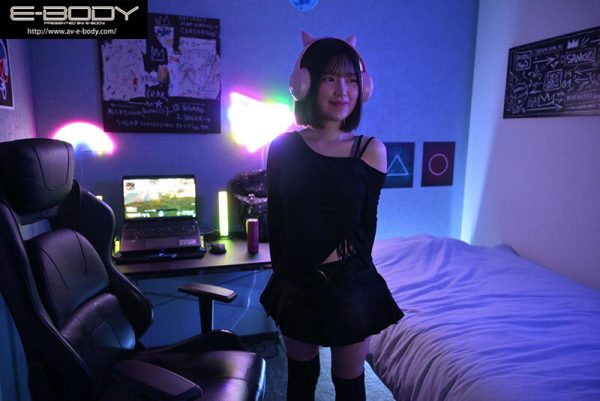 中山水树(中山みずき)出道作品及封面，「中山水树」个人简介 - 壹忧舍