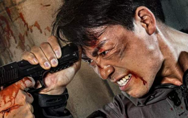 电影《孤勇者》暗夜独行的人性微光 - 壹忧舍