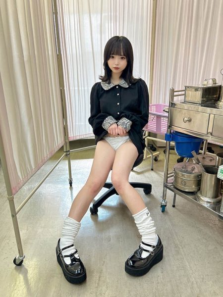 小只马幼体《爱野日向》精选作品推荐封面及内容欣赏 - 壹忧舍